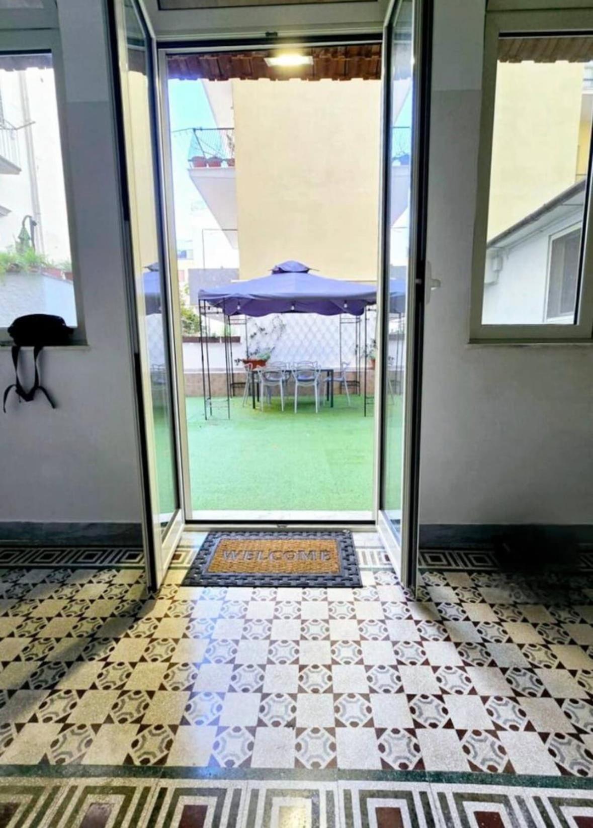 Nonnatitta A Chiaia Apartment