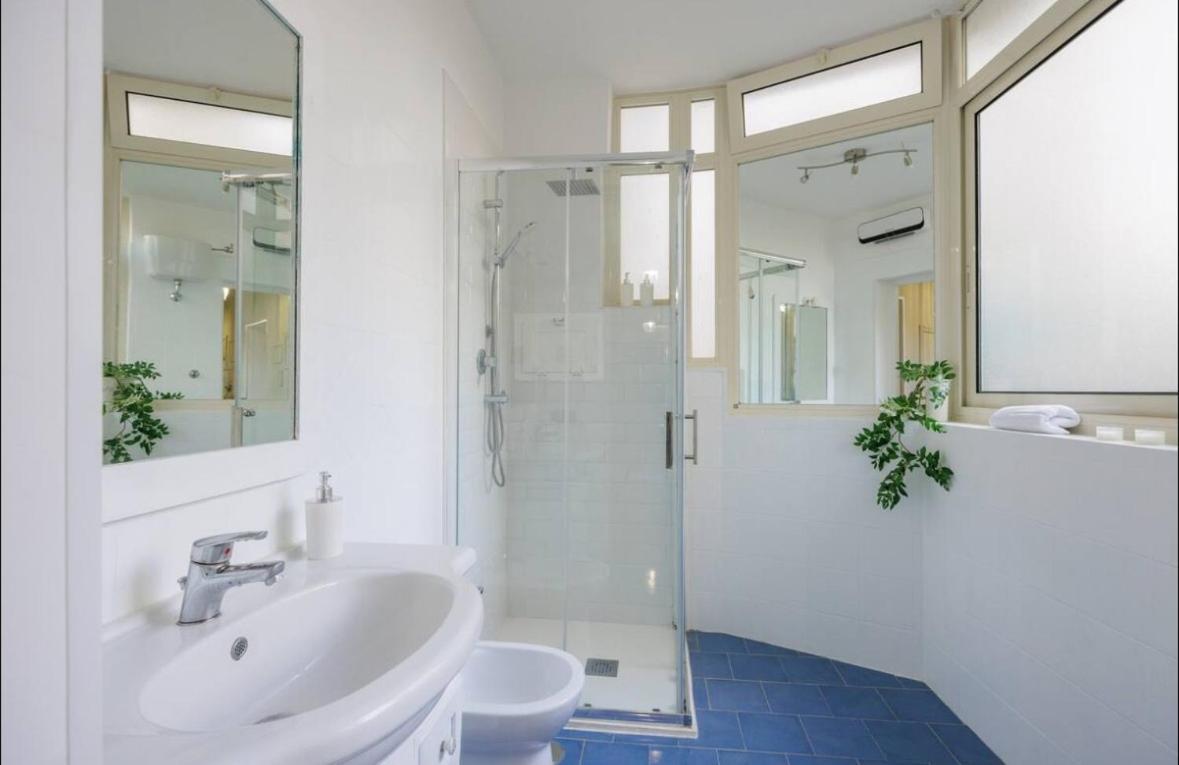Apartment Nonnatitta A Chiaia *