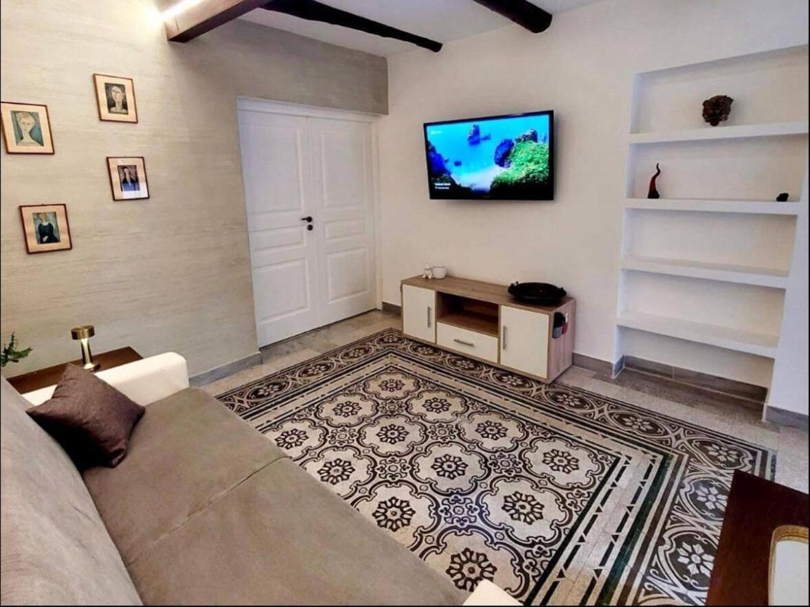 Apartment Nonnatitta A Chiaia Naples